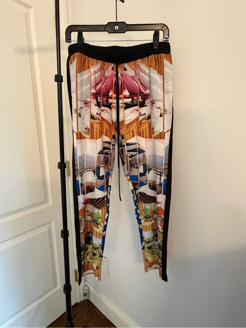 Clover Canyon Multicolor Graphic Print Joggers